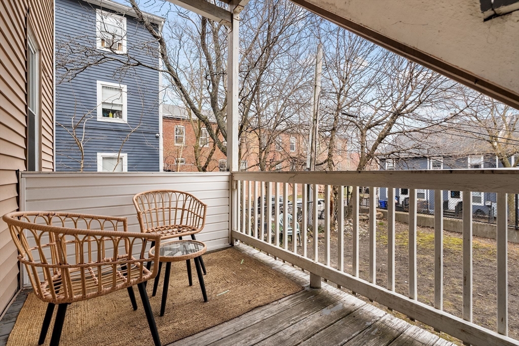 22 Chestnut Avenue Boston, MA 02130 - Photo 5 of 37