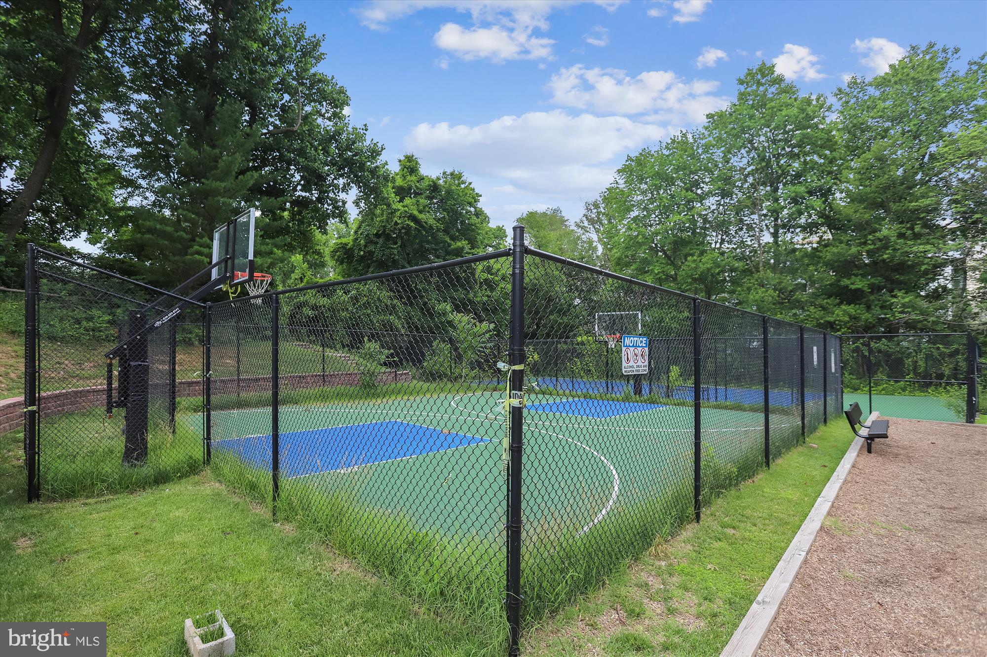 1836 Metzerott Road, Unit T3 Hyattsville, MD 20783 - Photo 27 of 28 a view of a park