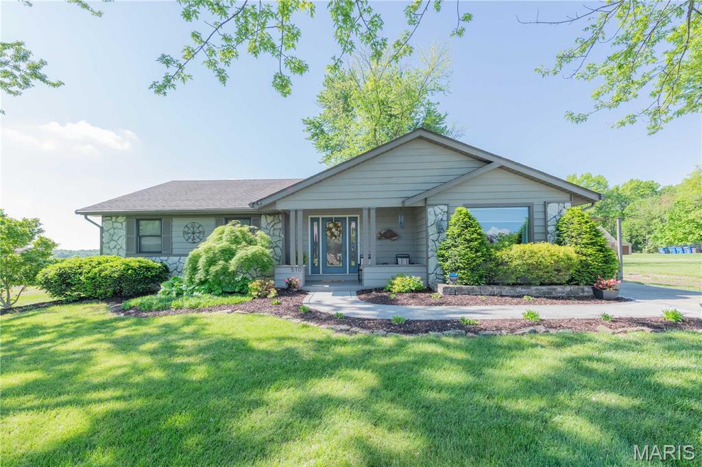 510 Holiday Dam Road Edwardsville, IL 62025 - Photo 1 of 42