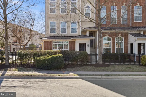 $512,500 | 6022 Machen Road, Unit 179, Centreville, VA 20121