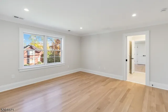 $3,850,000 | 2 Whitman Drive, Chatham, NJ 07928