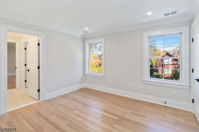 $3,850,000 | 2 Whitman Drive, Chatham, NJ 07928