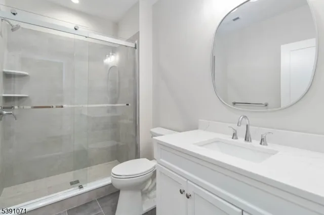 $3,850,000 | 2 Whitman Drive, Chatham, NJ 07928