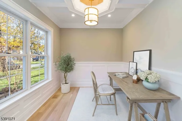 $3,850,000 | 2 Whitman Drive, Chatham, NJ 07928