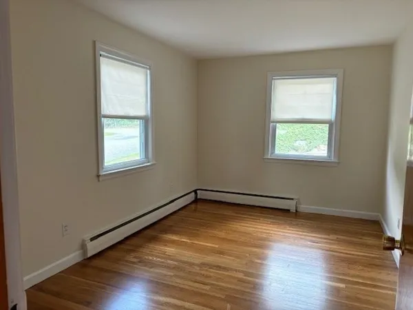 $3,000 | 17A Maywood Lane, Unit R, Woburn, MA 01801
