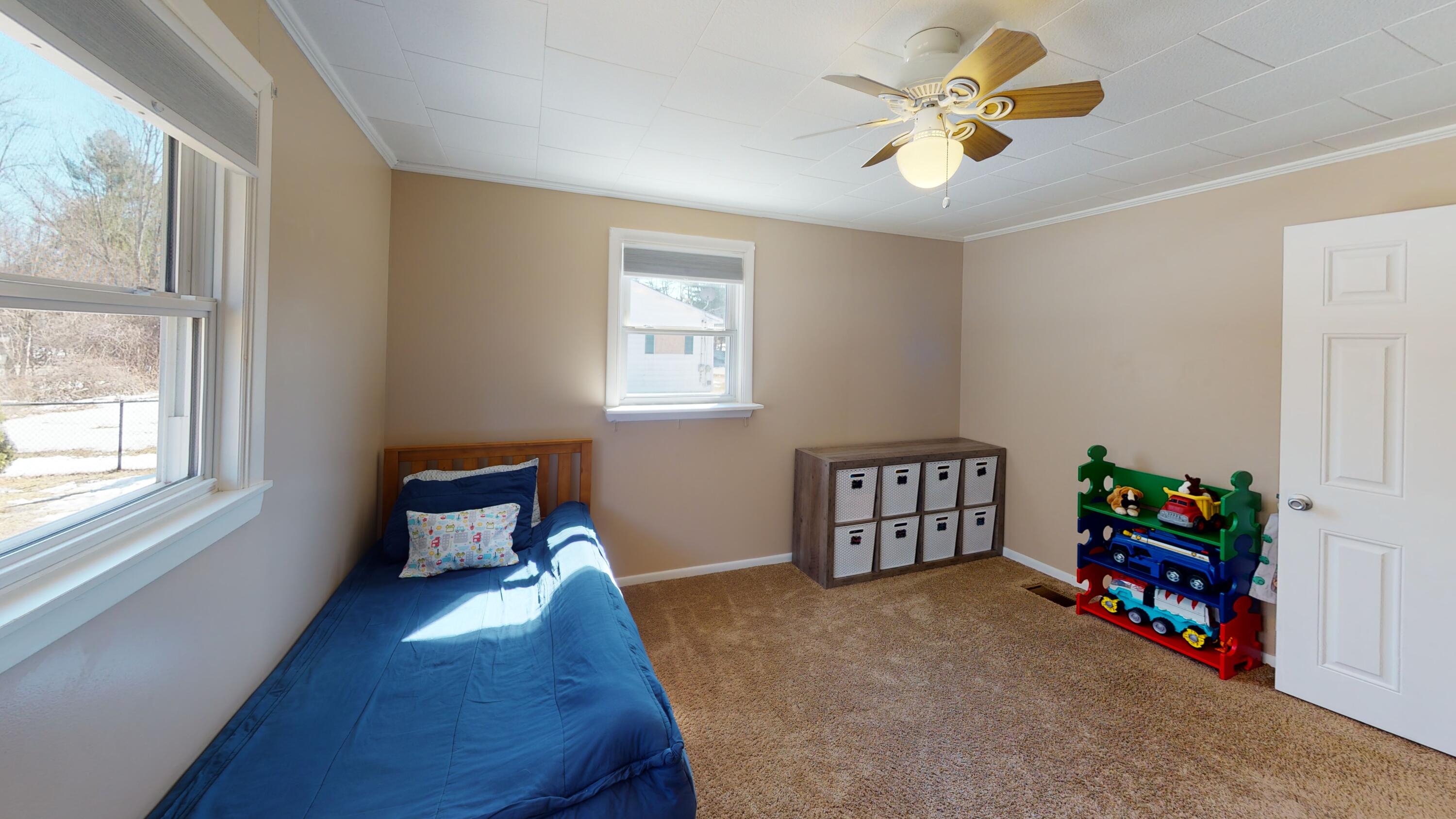 15 Sprucewood Road Auburn, ME 04210 - Photo 19 of 31 2nd bedroom