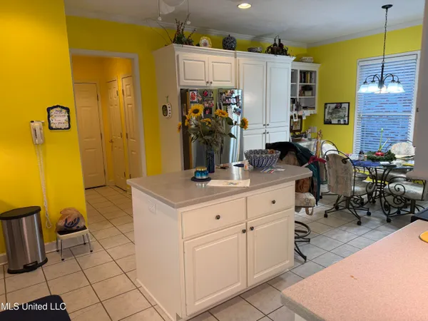 $364,900 | 719 Esplanade Drive, Ridgeland, MS 39157