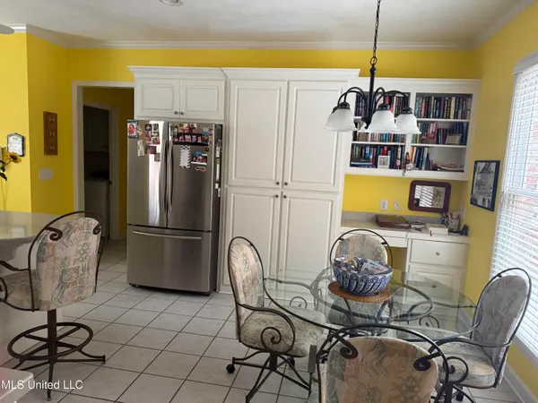 $364,900 | 719 Esplanade Drive, Ridgeland, MS 39157