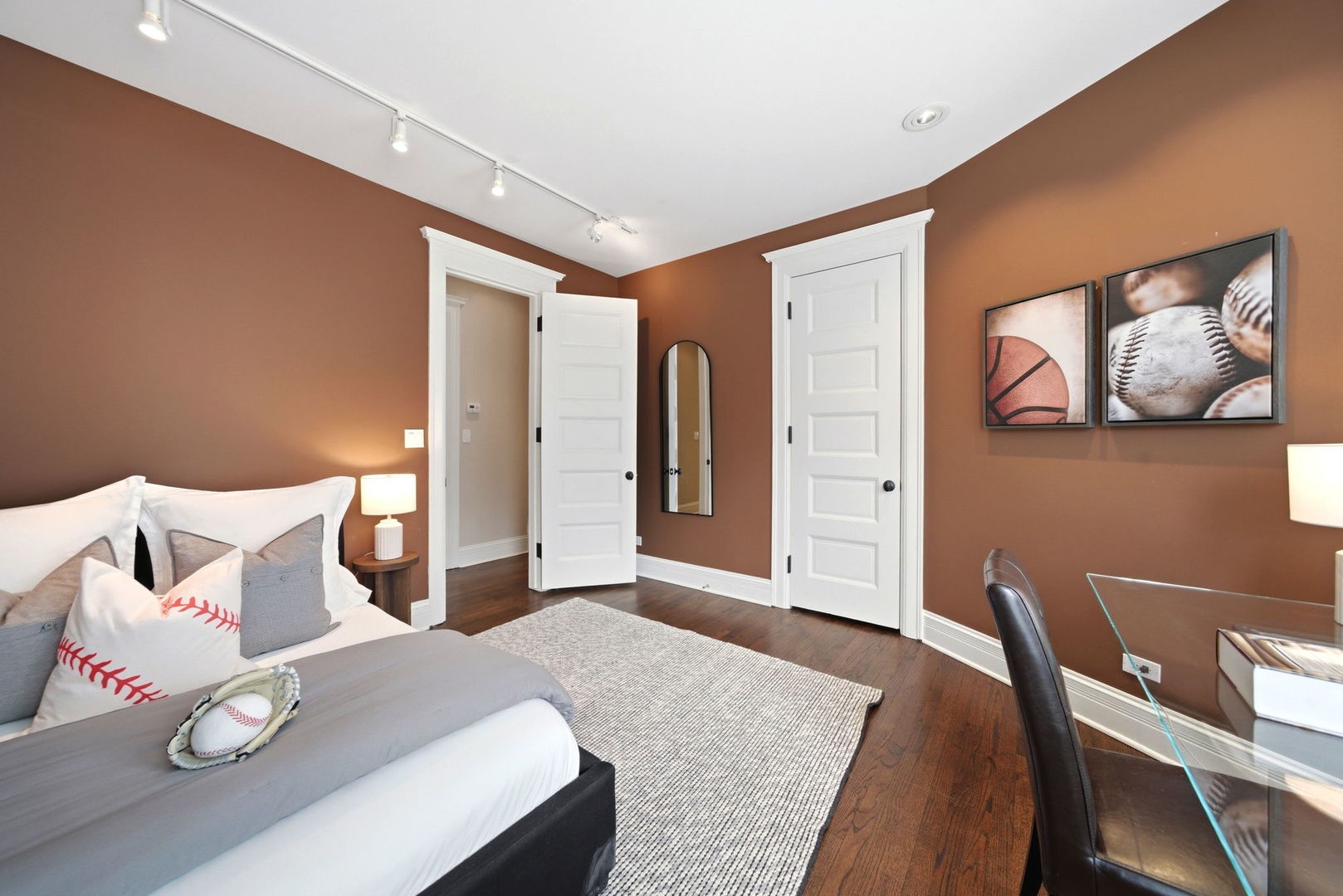 1352 North N Lane Chicago, IL 60610 - Photo 34 of 40