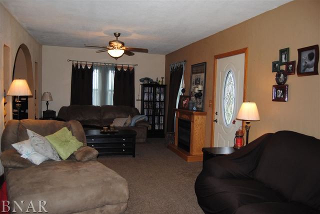 758 Weldon Springs Road Maroa, IL 61756 - Photo 3 of 30