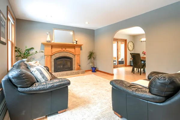 $849,000 | 6 Merrill Brook Drive, Scarborough, ME 04074