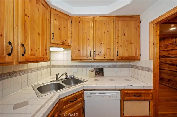 $227,000 | 23734 Shady Lane, Crestline, CA 92325