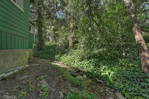 $227,000 | 23734 Shady Lane, Crestline, CA 92325