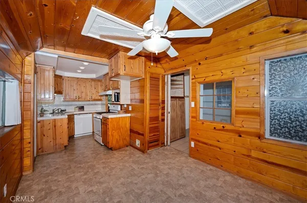 $227,000 | 23734 Shady Lane, Crestline, CA 92325