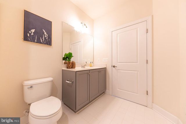 $735,000 | 5946 Clapton Court, Unit 29, Alexandria, VA 22310