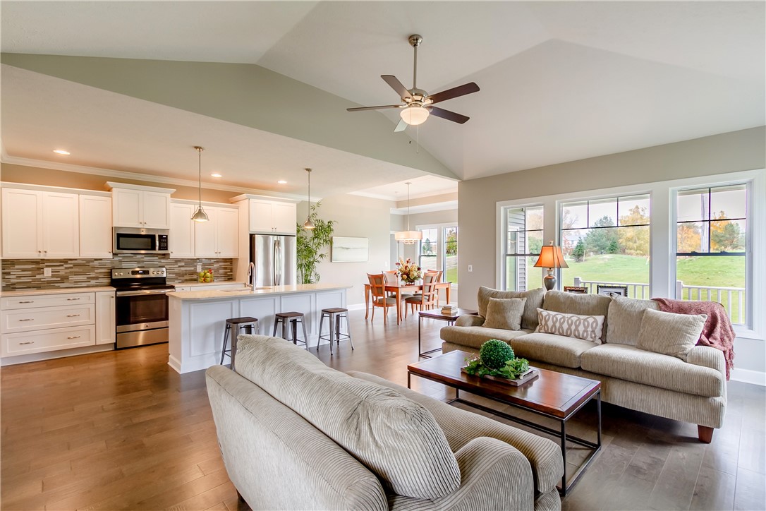 1399 Creeks Edge Drive Webster, NY 14580 - Photo 11 of 29