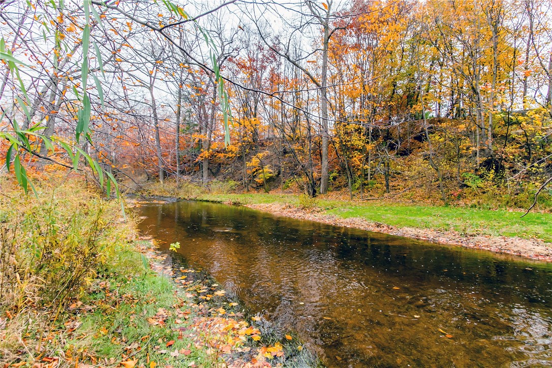 1399 Creeks Edge Drive Webster, NY 14580 - Photo 6 of 29