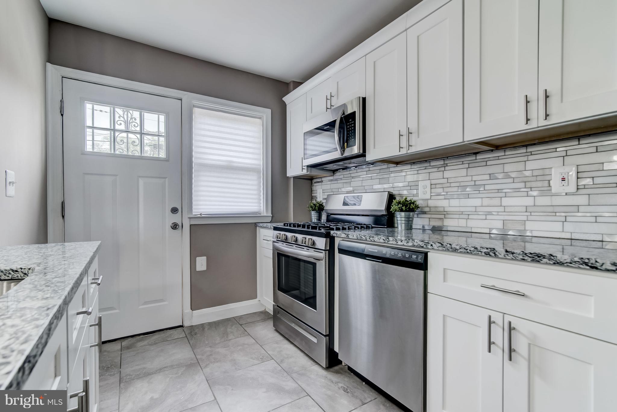 1668 Northbourne Road Baltimore, MD 21239 - Photo 9 of 30 Kitchen