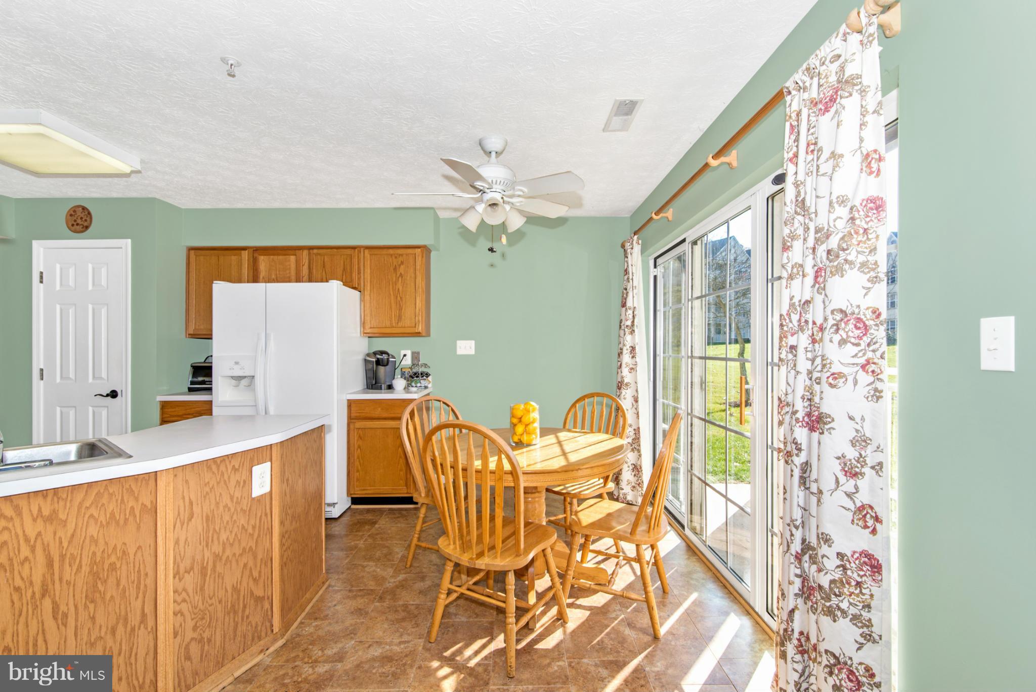6343 Springwater Terrace, Unit 1012 Frederick, MD 21701 - Photo 16 of 30 Kitchen