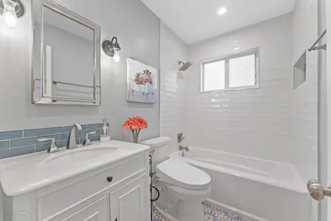 $799,000 | 2811 Northeast 45th Street, Lighthouse Point, FL 33064