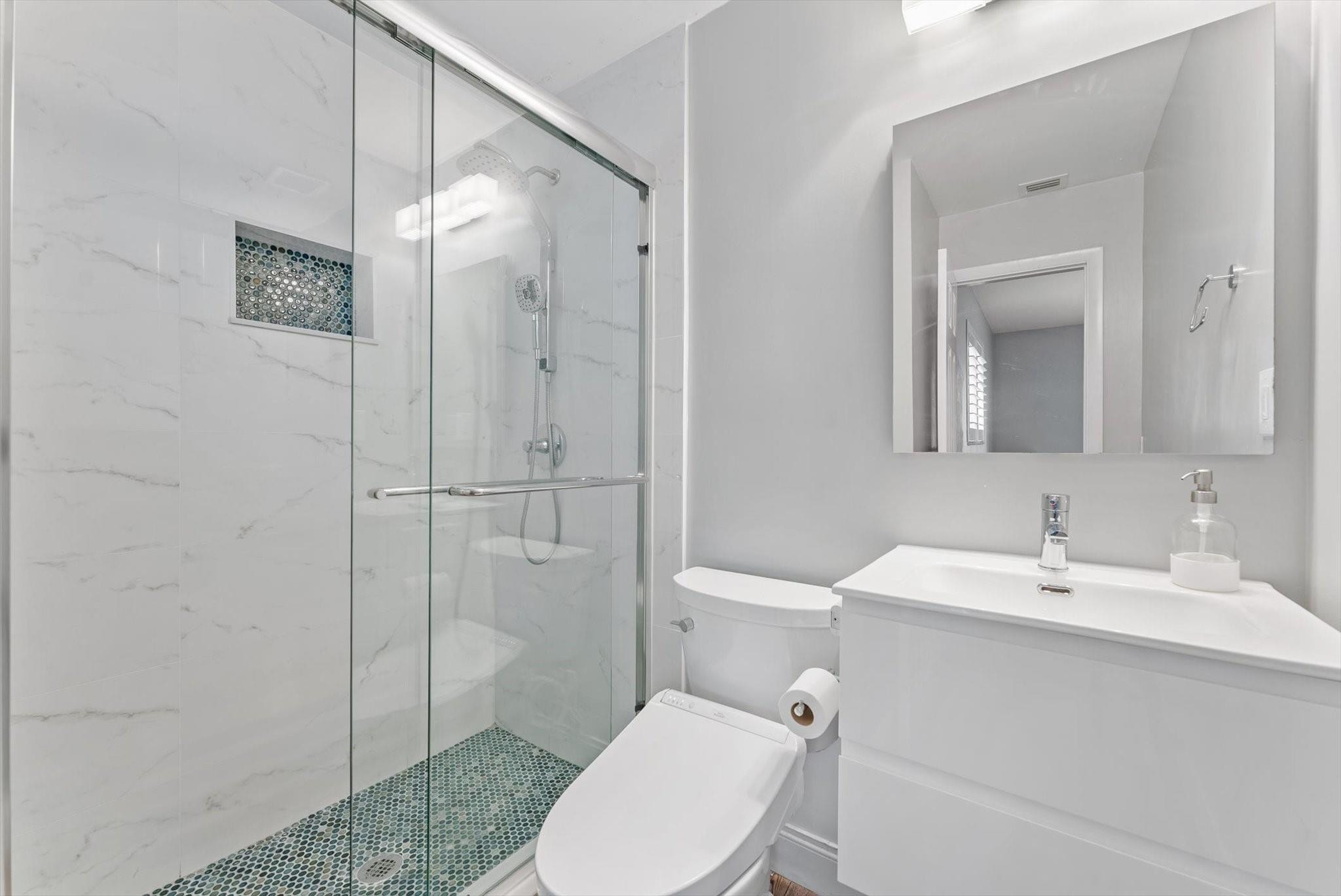 2811 Northeast 45th Street Lighthouse Point, FL 33064 - Photo 22 of 38 Photo 22