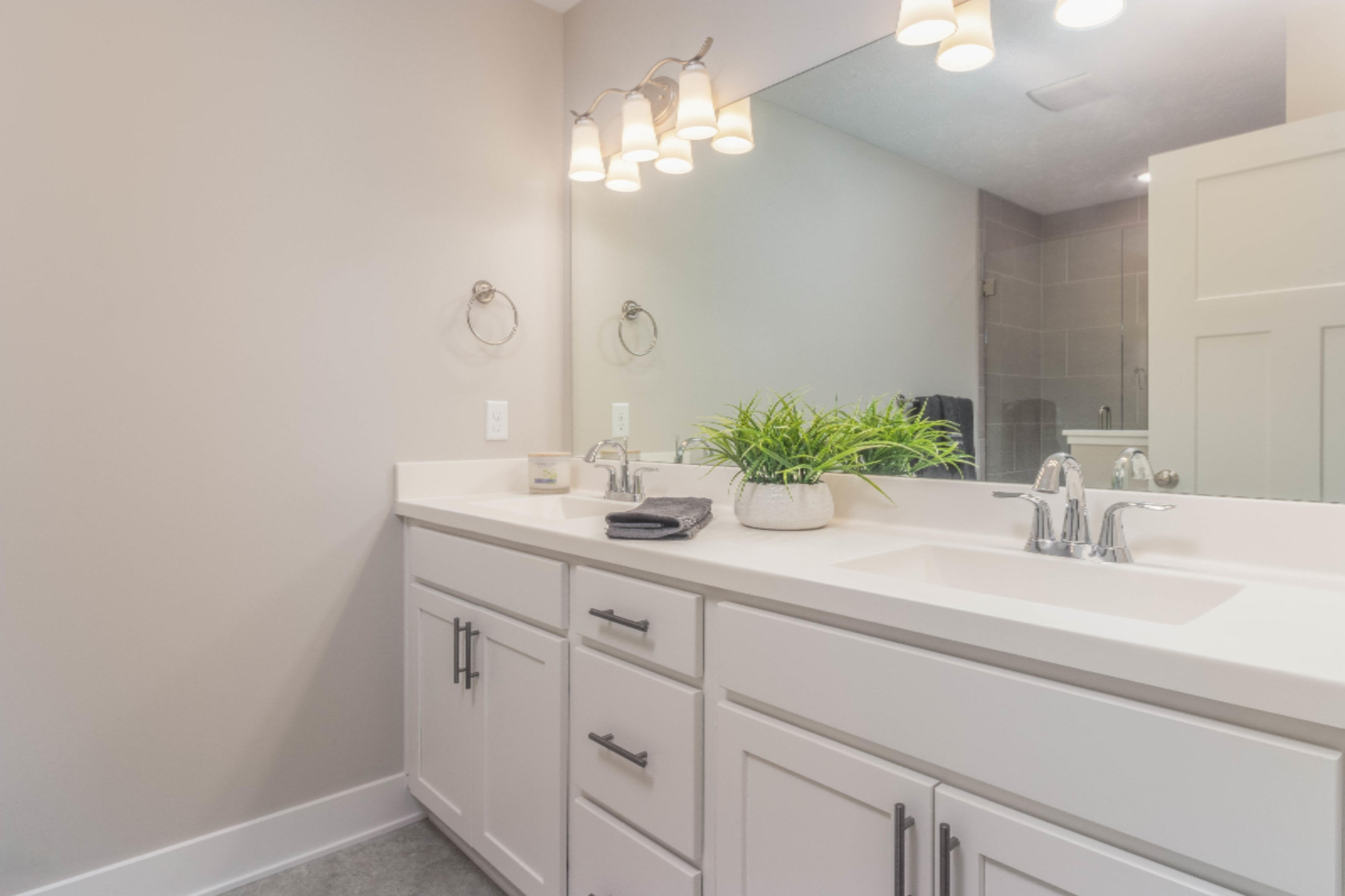 72 Round Hill Road, Unit 22 Kalamazoo, MI 49009 - Photo 8 of 17 87C4D3DF-DE5A-4A38-8C0E-B24A1D555D3B