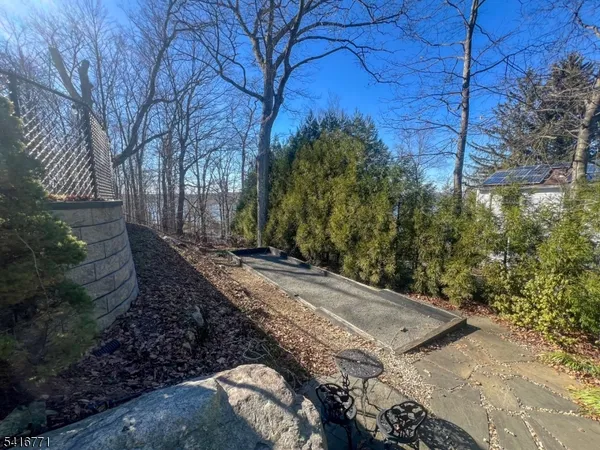 $629,000 | 18 Hover Drive, Mount Arlington, NJ 07856