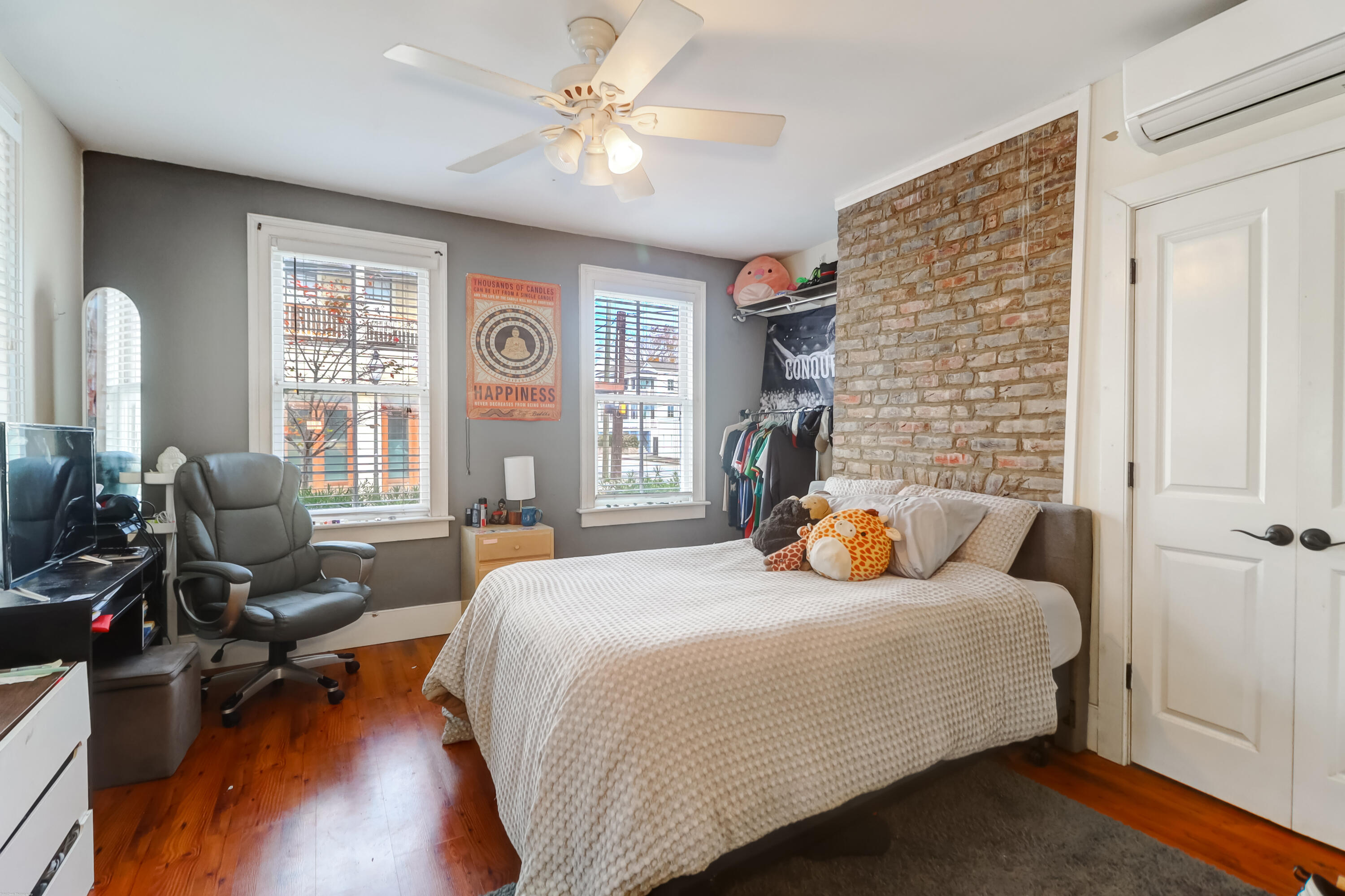 175 Spring Street Charleston, SC 29403 - Photo 9 of 21 Unit 1 Bedroom
