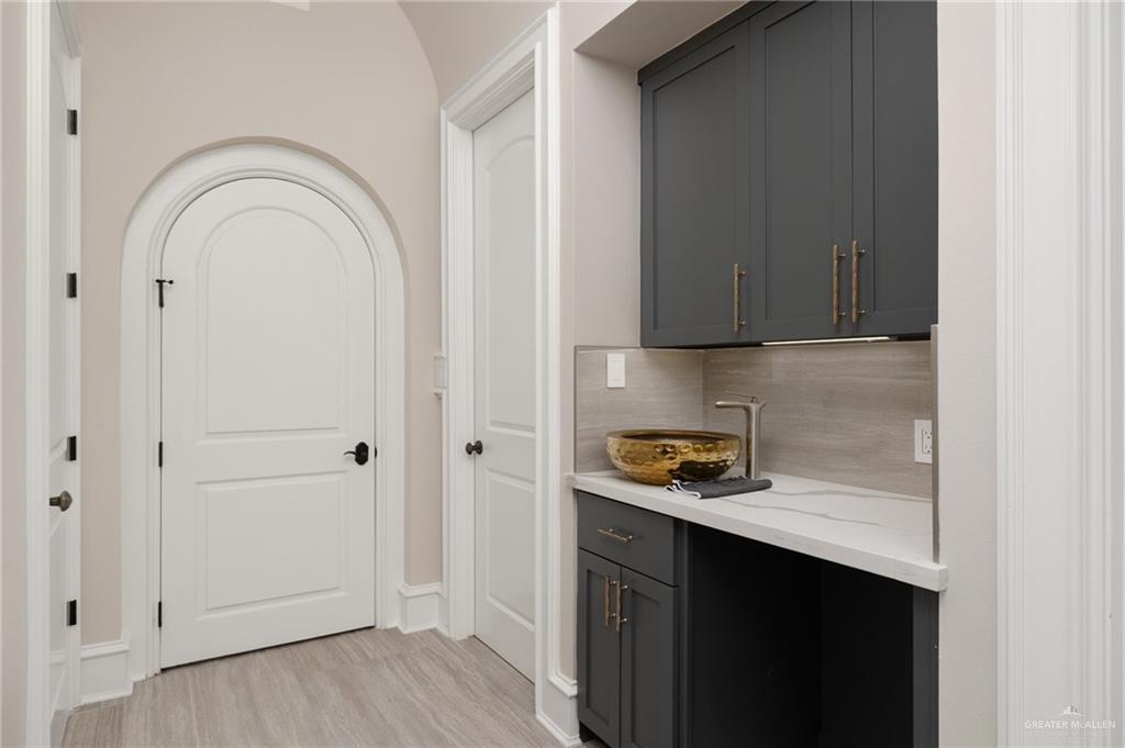 9200 North Taylor Road McAllen, TX 78504 - Photo 17 of 39