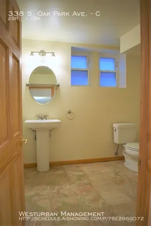 $2,300 | 338 South Oak Park Avenue, Unit C, Oak Park, IL 60302