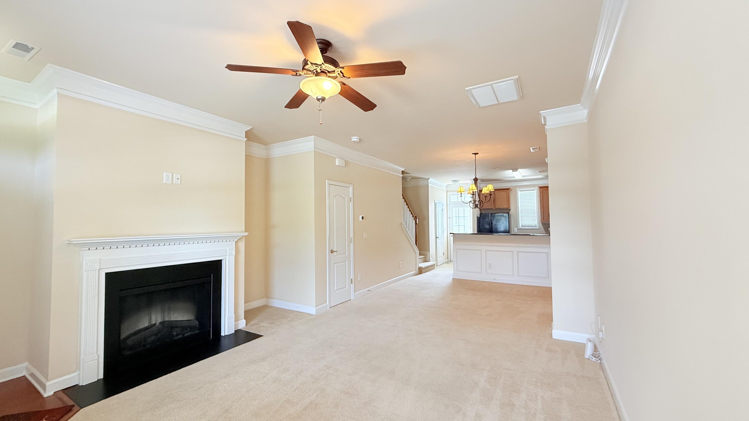 804 Rue Drive Charleston, SC 29414 - Photo 2 of 10 Living Room