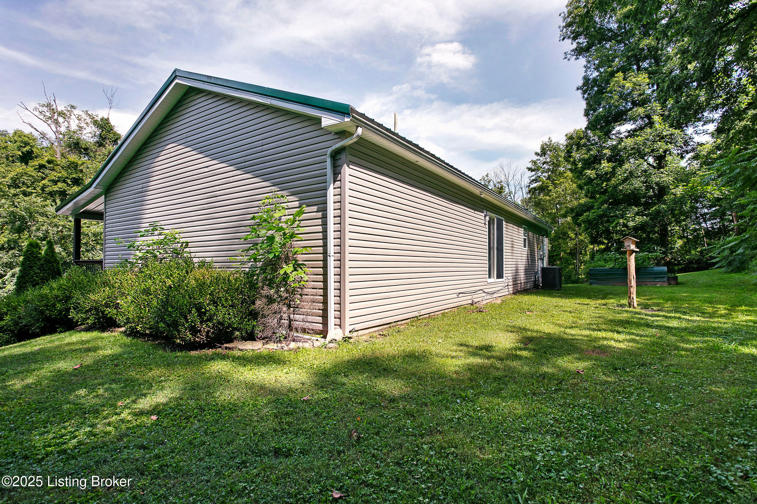 1695 Boston Road Bardstown, KY 40004 - Photo 38 of 40 1695BostonRd-9