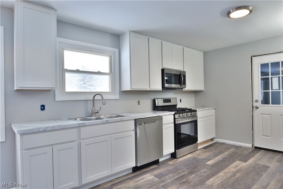 2136 Ruth Street Hubbard, OH 44425 - Photo 10 of 35 Gallery Image 10