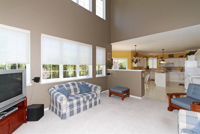 409 Inverness Drive Gurnee, IL 60031 - Photo 13 of 25 a view of a bedroom with furniture and large windows