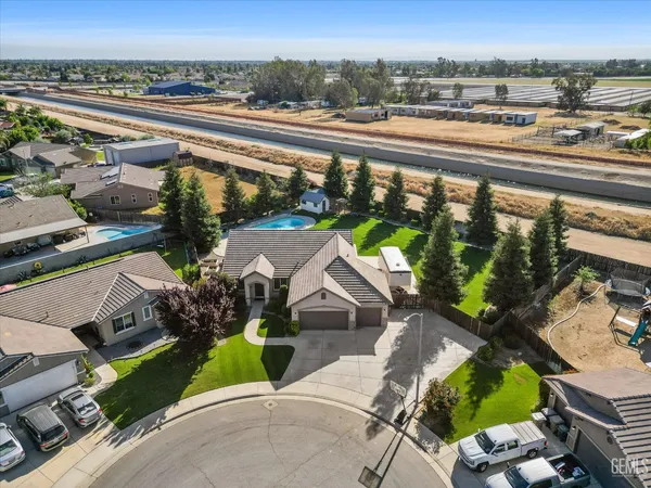 $565,000 | Undisclosed Address, Bakersfield, CA 93314