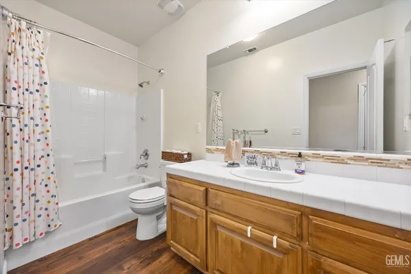 $565,000 | Undisclosed Address, Bakersfield, CA 93314