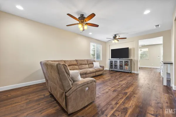 $565,000 | Undisclosed Address, Bakersfield, CA 93314