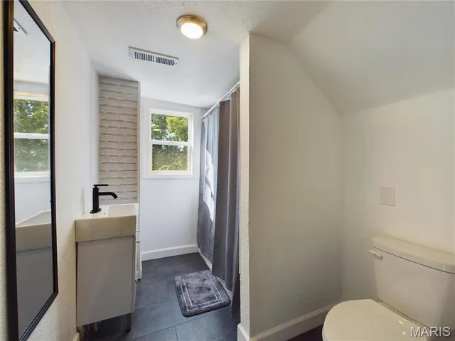 $1,200 | 1127 North Main Street, Poplar Bluff, MO 63901