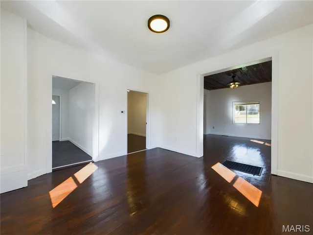 $1,200 | 1127 North Main Street, Poplar Bluff, MO 63901