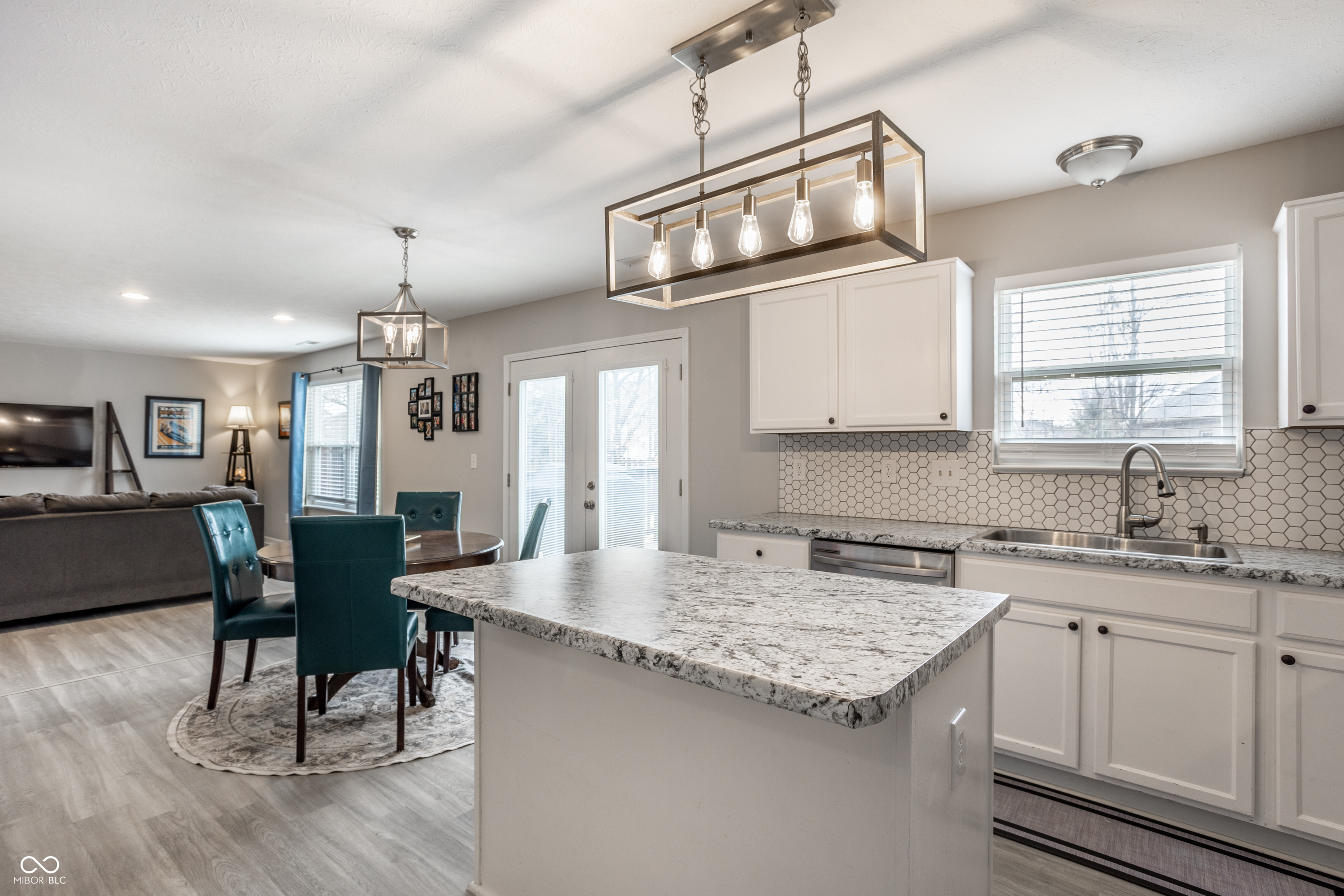 11521 Beardsley Way Fishers, IN 46038 - Photo 16 of 33