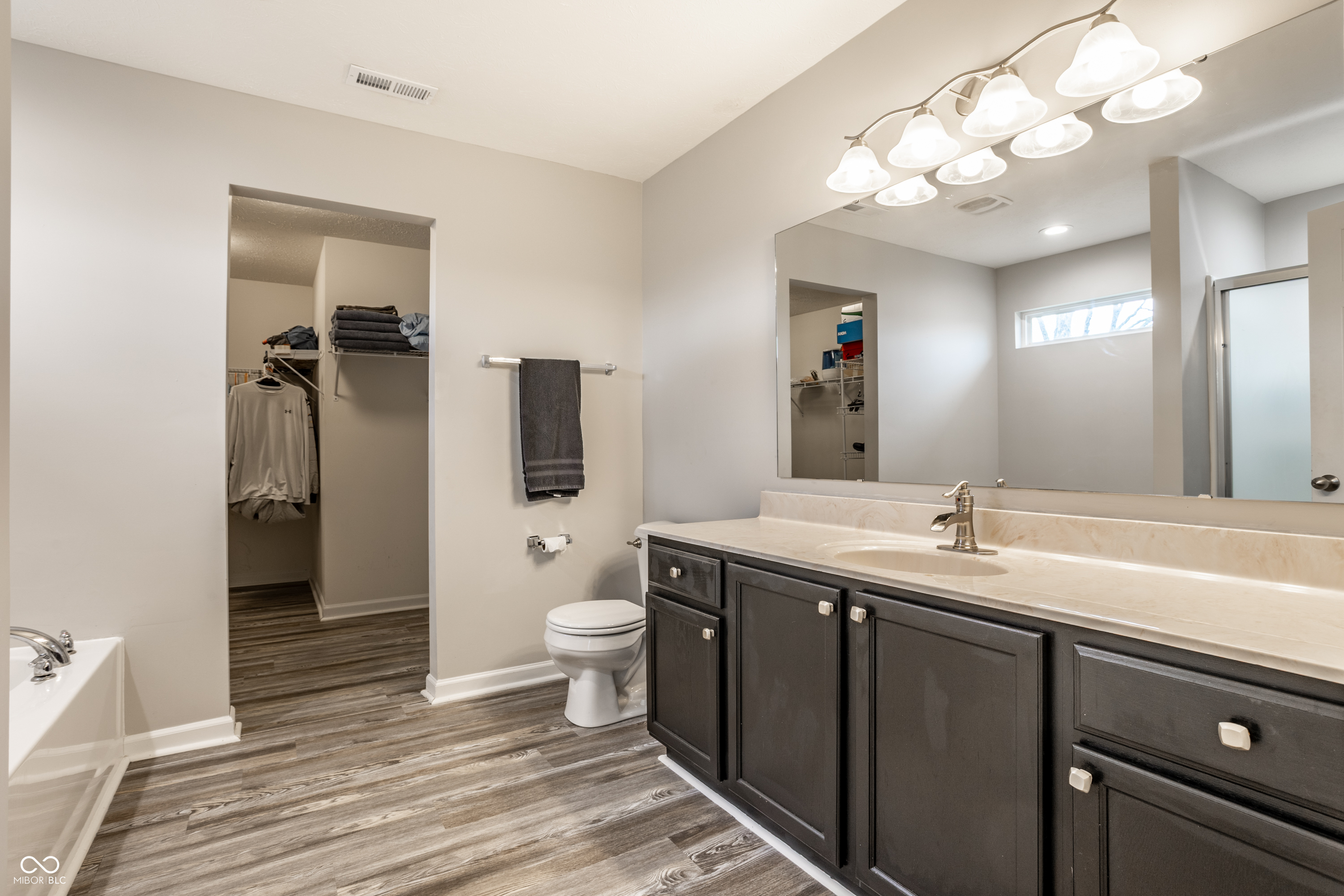 11521 Beardsley Way Fishers, IN 46038 - Photo 20 of 33