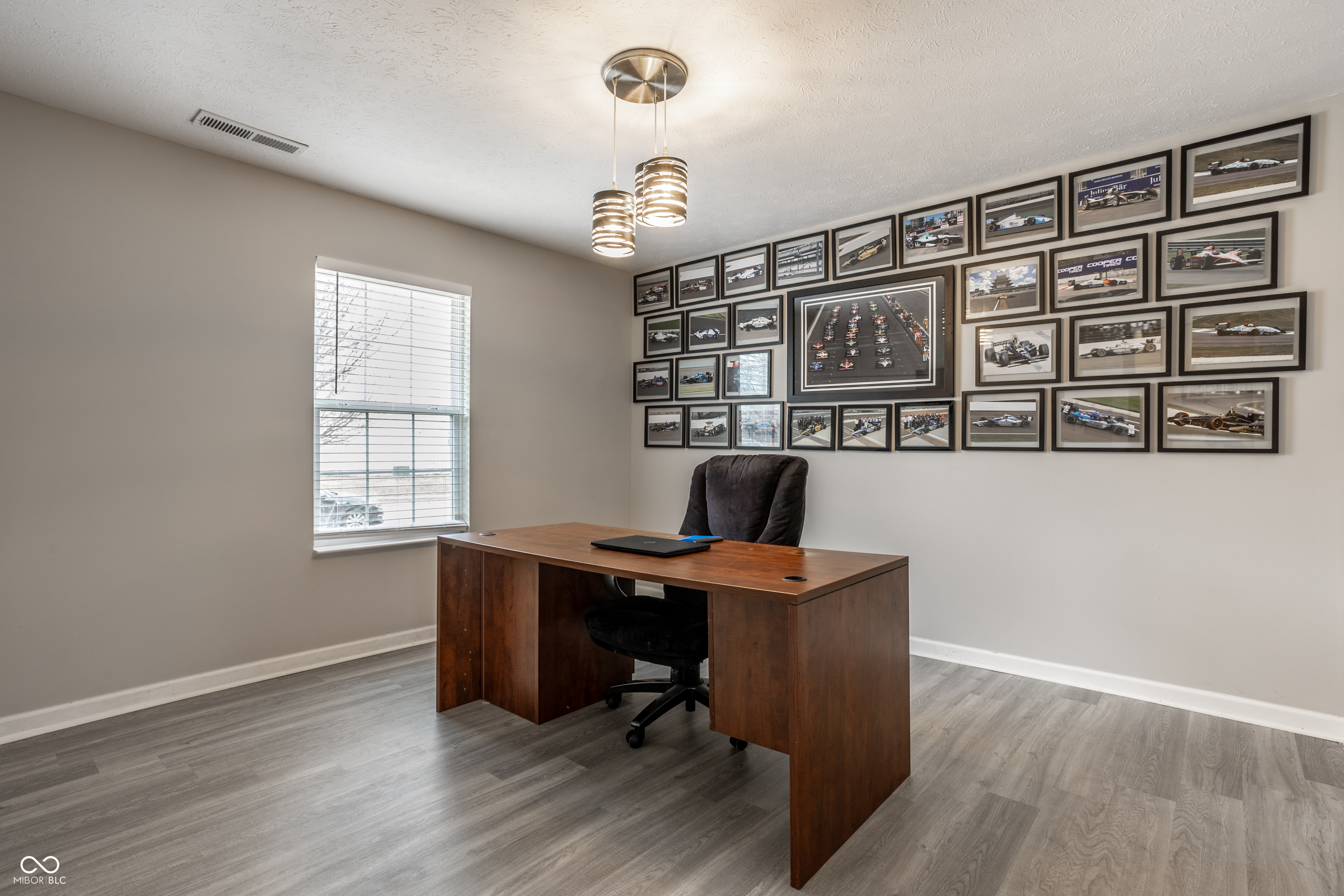 11521 Beardsley Way Fishers, IN 46038 - Photo 4 of 33