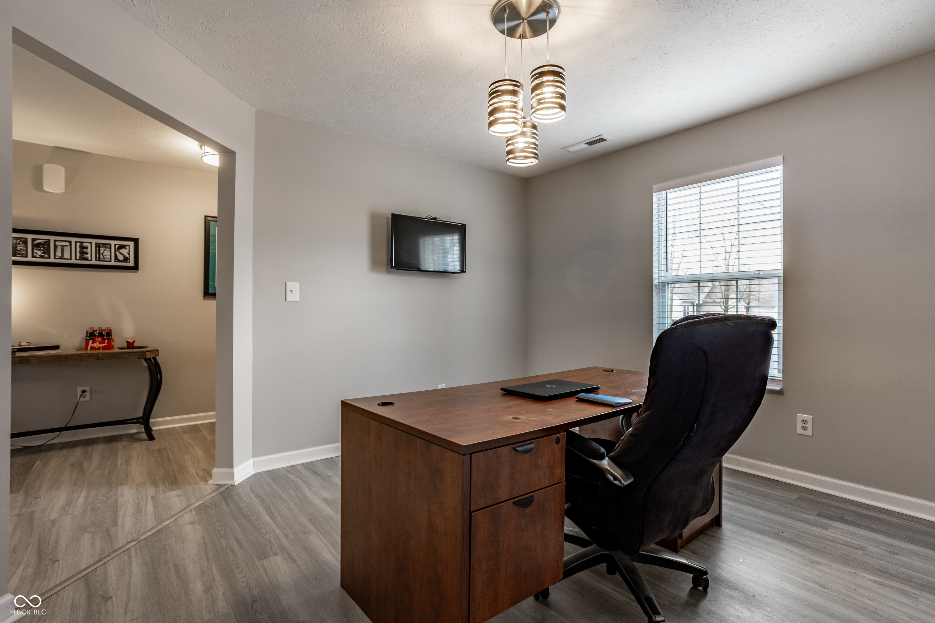 11521 Beardsley Way Fishers, IN 46038 - Photo 5 of 33