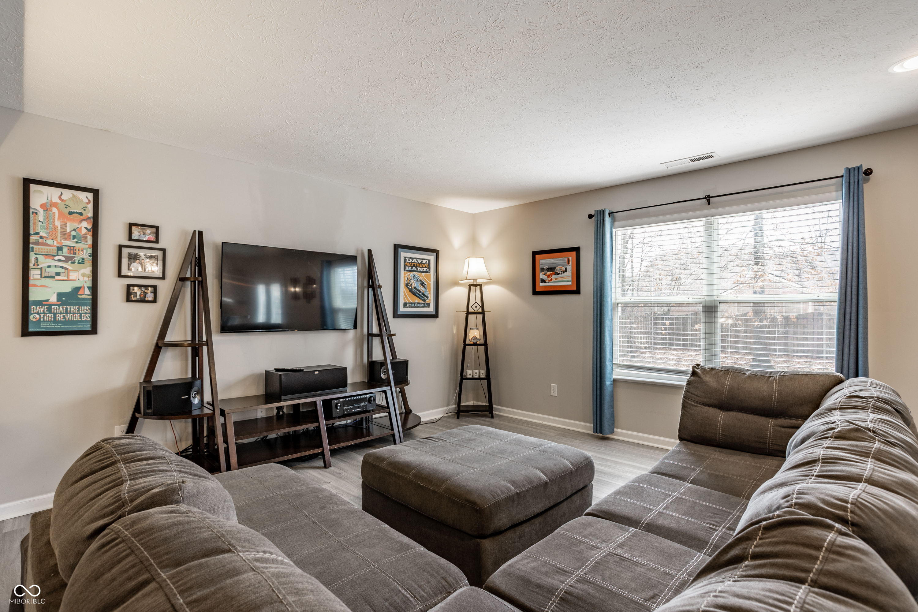 11521 Beardsley Way Fishers, IN 46038 - Photo 8 of 33