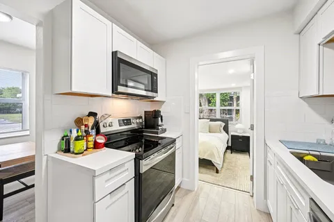 $489,000 | 2640 Southwest 13th Avenue, Fort Lauderdale, FL 33315