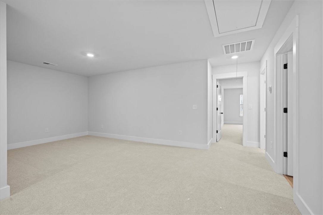 412 Crestcreek Drive Anderson, SC 29621 - Photo 19 of 36 Great extra living space