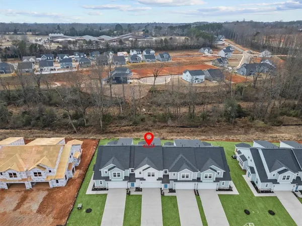 $294,990 | 412 Crestcreek Drive, Anderson, SC 29621