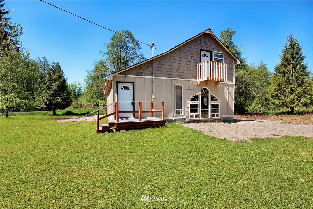 20409 Patterson Road East Orting, WA 98360 - Photo 3 of 25