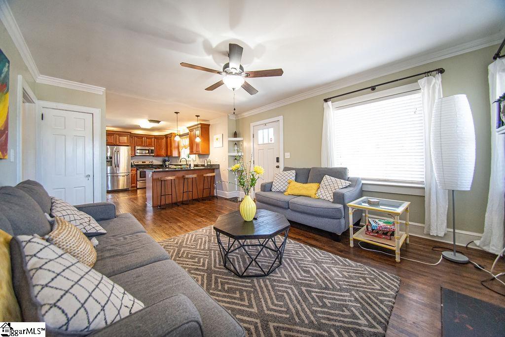 19 Glenn Street Greenville, SC 29607 - Photo 9 of 26 Gallery Image 9