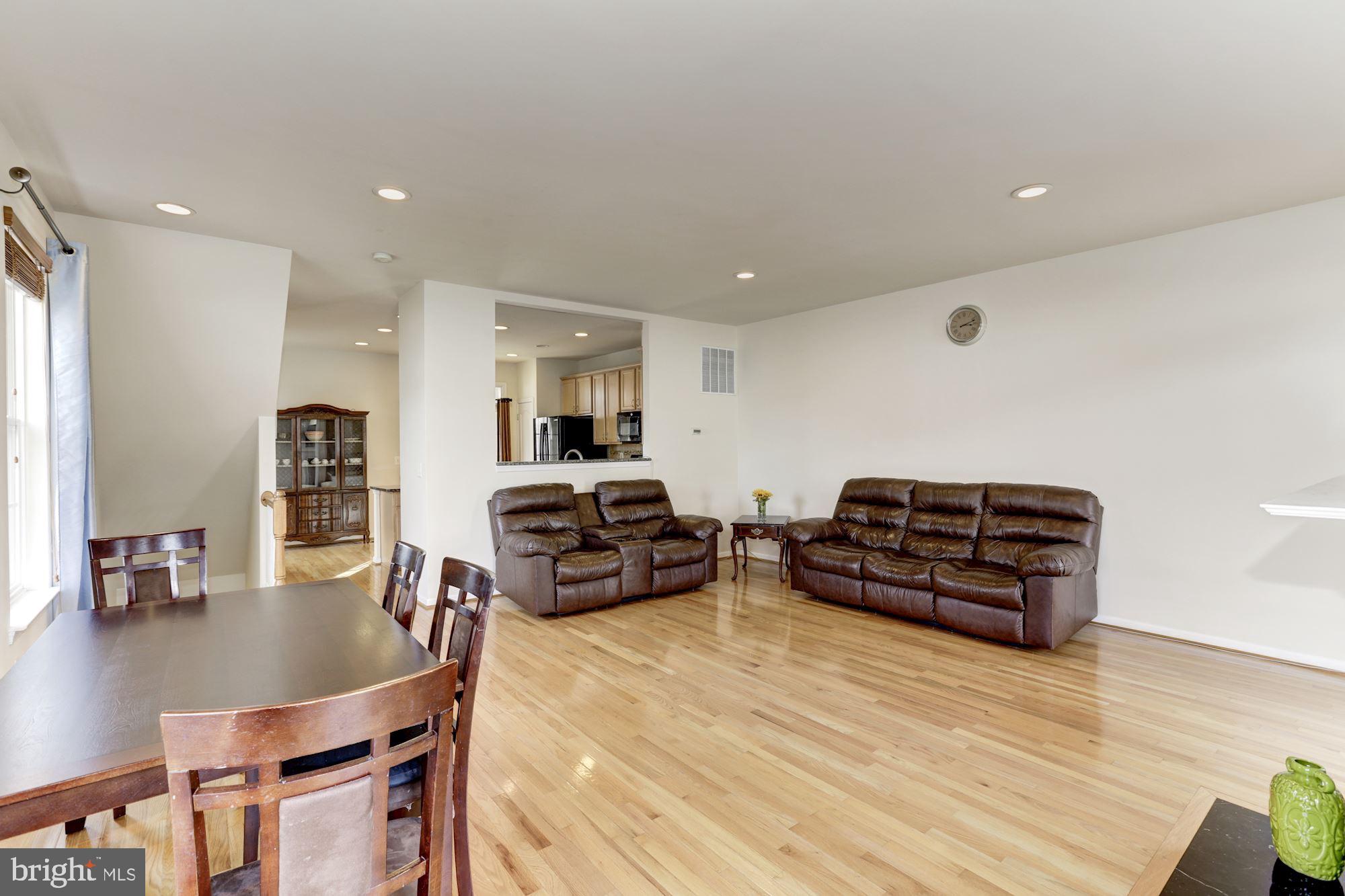 42435 Rockslide Terrace Brambleton, VA 20148 - Photo 12 of 55 Gallery Image 12